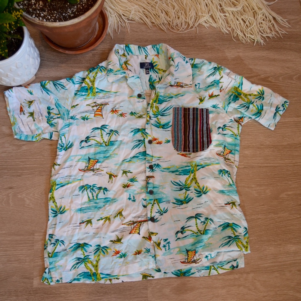 Hawaiian Fly Fishing Print Button Down
